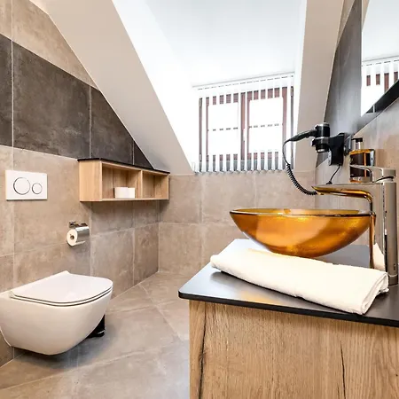 Golden Crown Чески-Крумлов